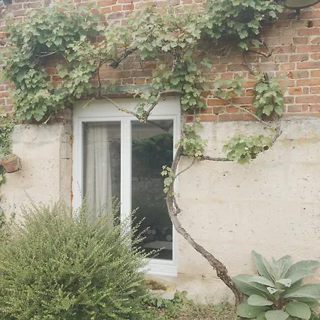 Longere De Charme Au * Cessieres-Suzy